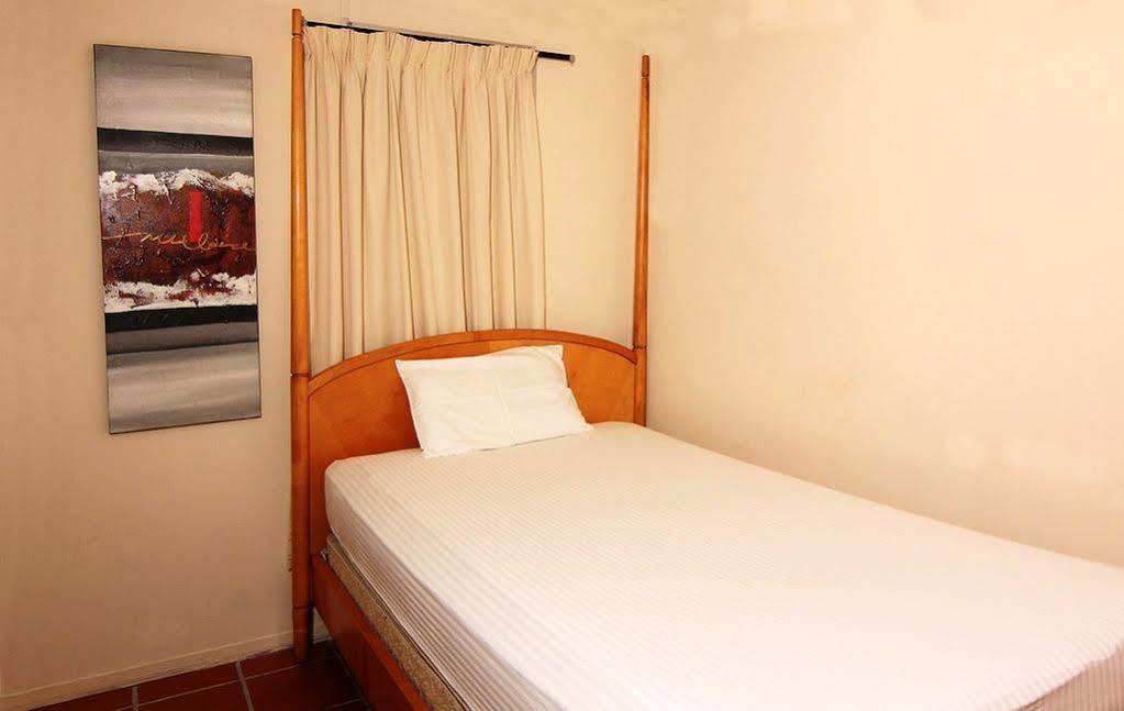 Red Inn Heritage Guest House George Town Exterior photo